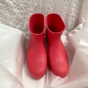 Bottega Veneta Red Ankle Booties